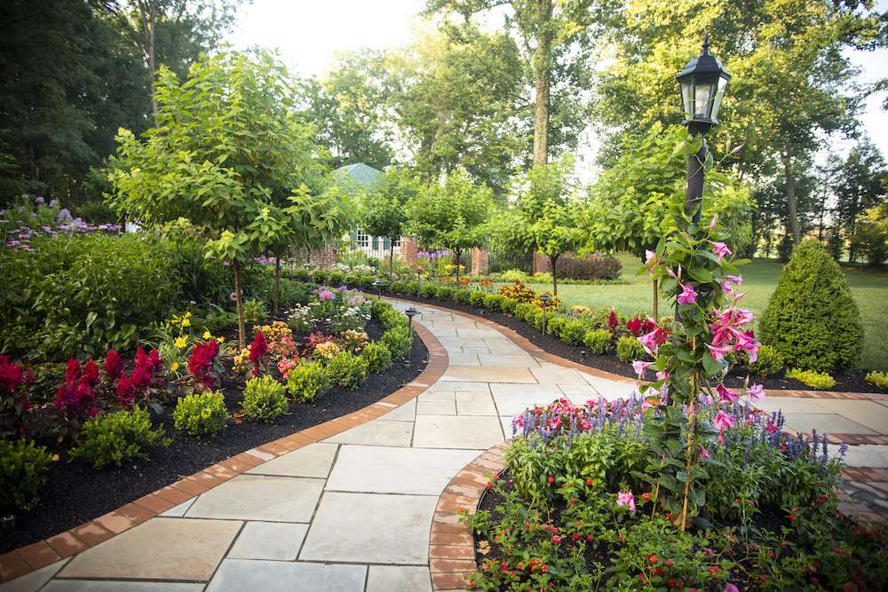 paver-walkway-with-landscape-plantings-perennials-and-annuals