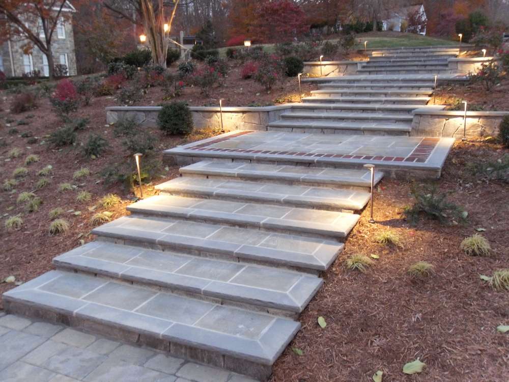 hardscape-stone-steps-and-landscape-lighting