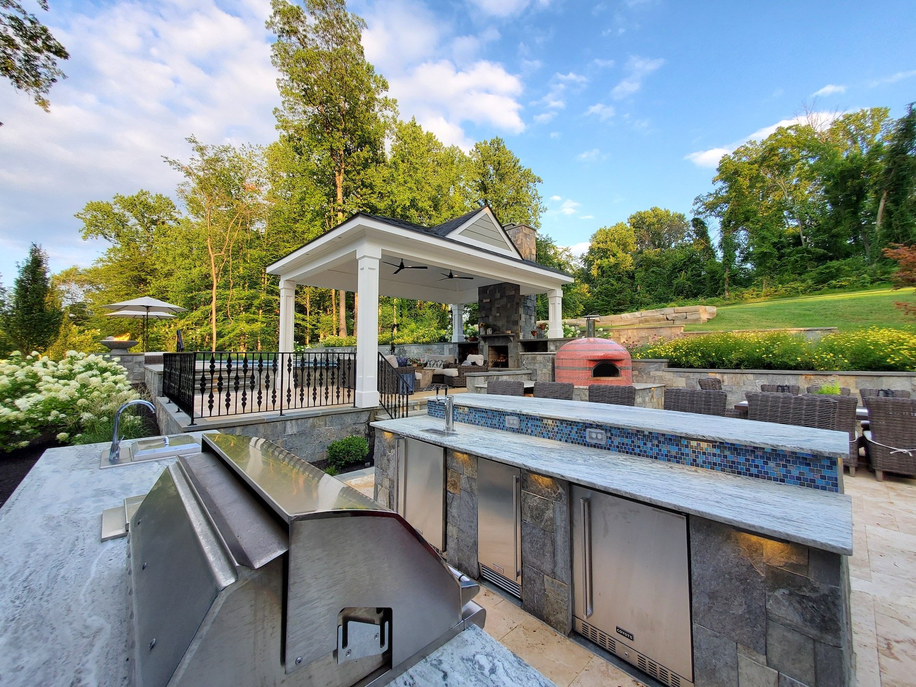 outdoor kitchen on patio